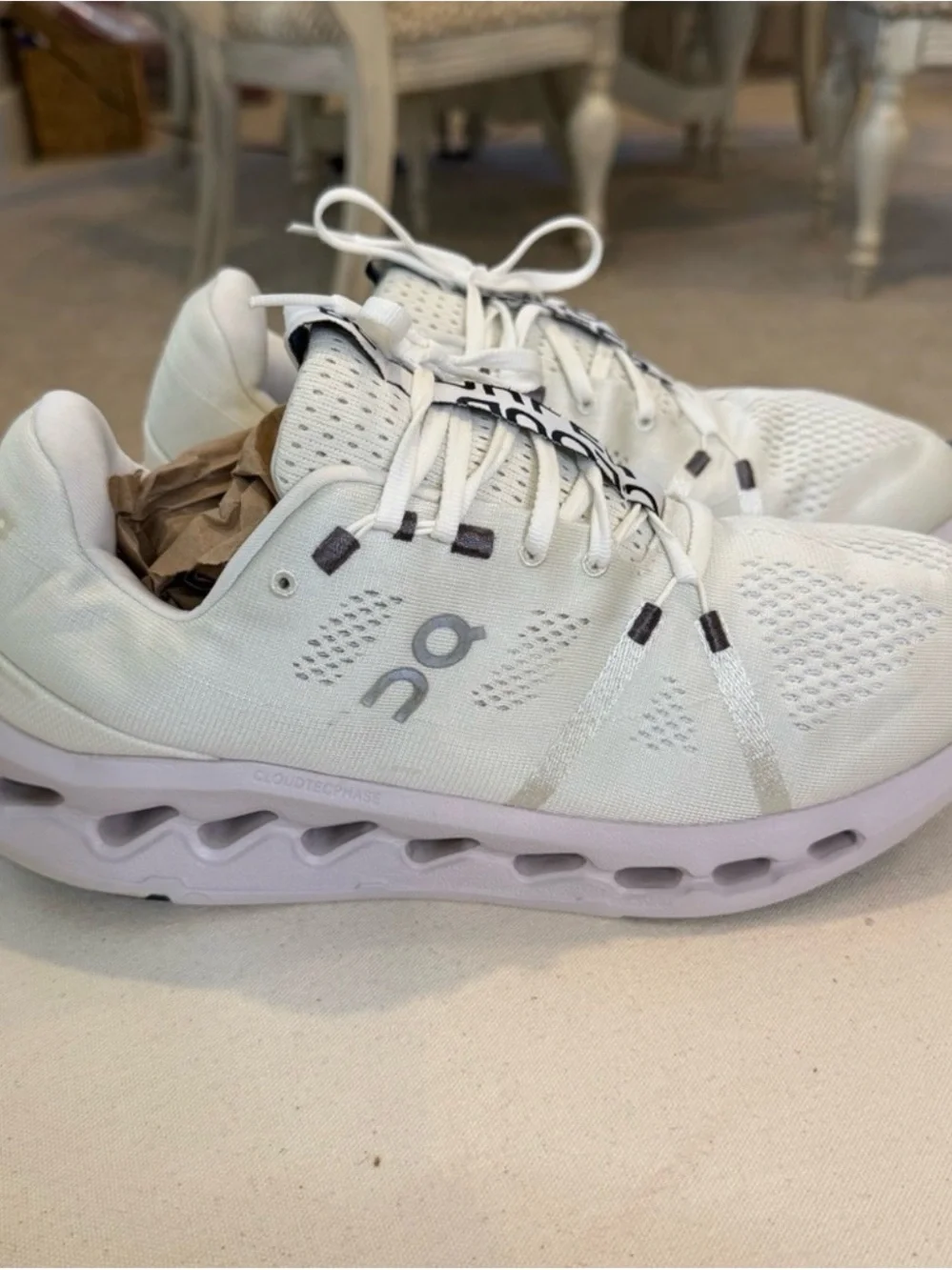 On Running Men’s  Cloudswift Running Shoe in White and Light Gray